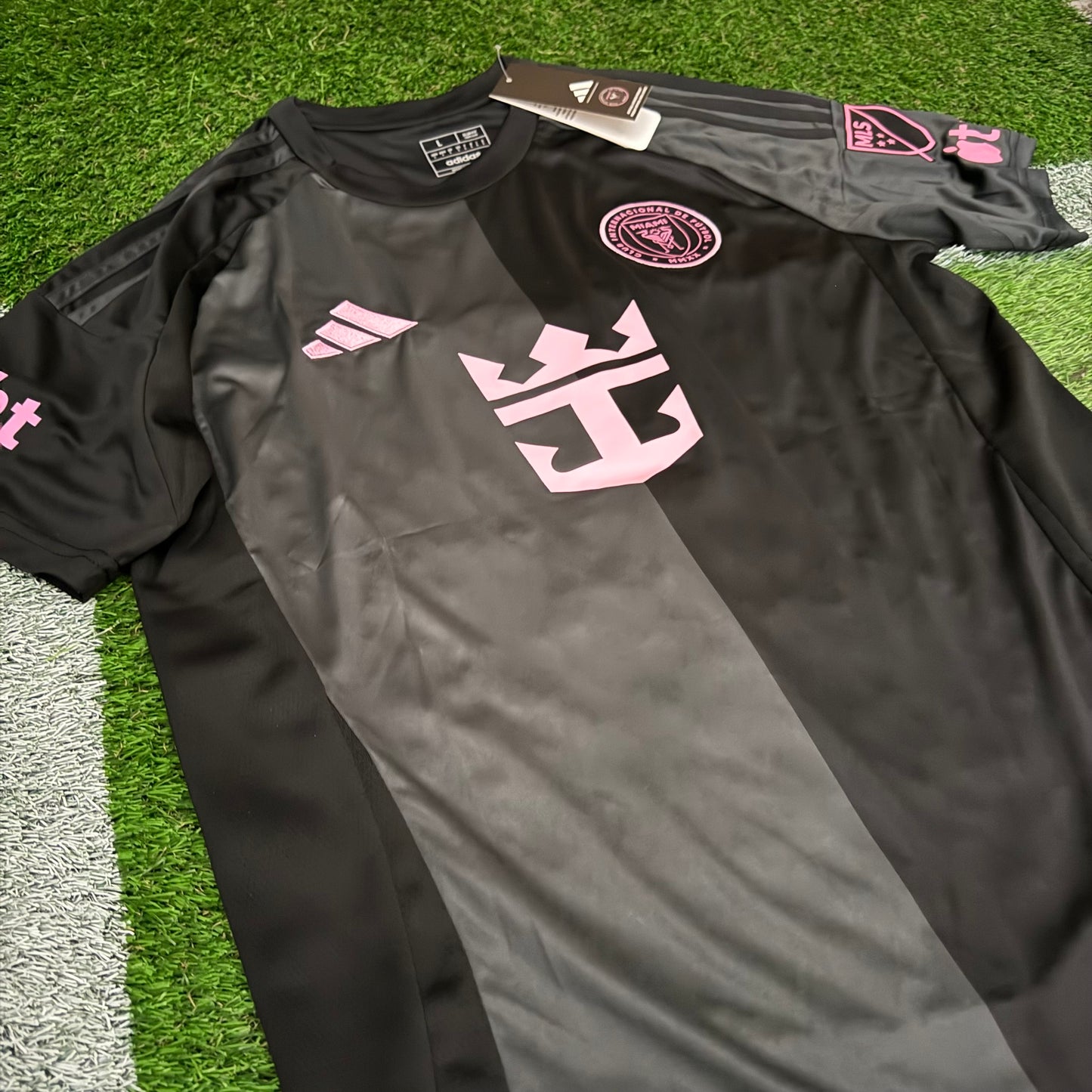 Inter Miami CF Away 25/26